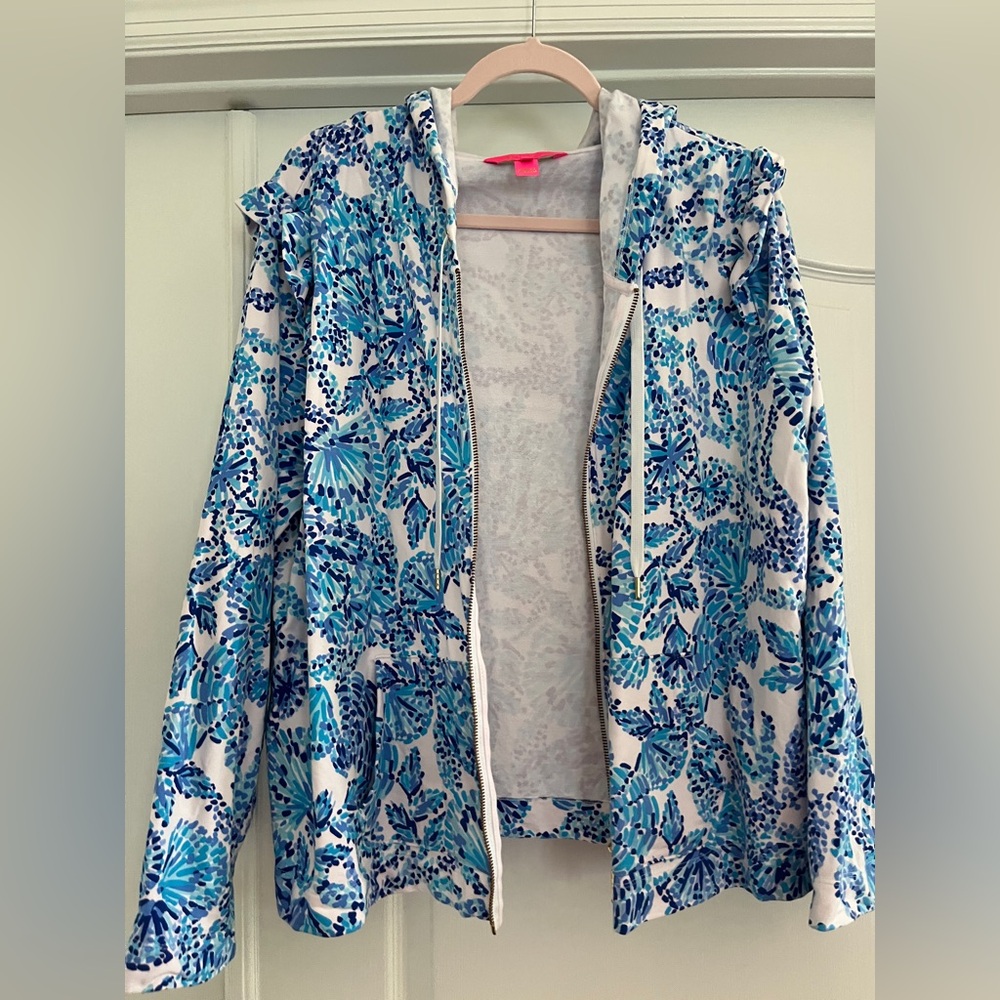 Lilly Pulitzer Blue and White Floral Lightweight Jacket